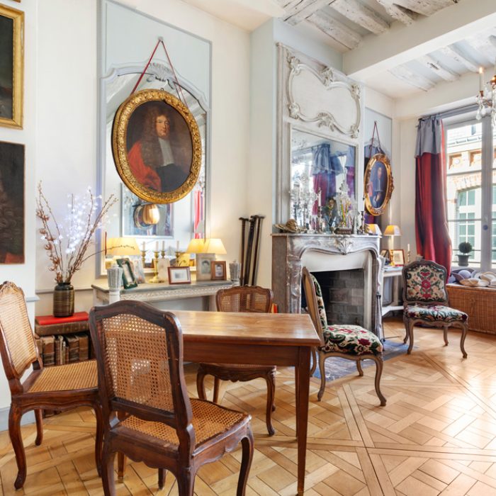 Espace pour tournage à Paris - appartement historique