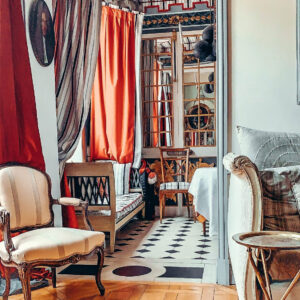 Visite guidée à Paris de demeure historique et atelier d'héraldique à La Jussienne