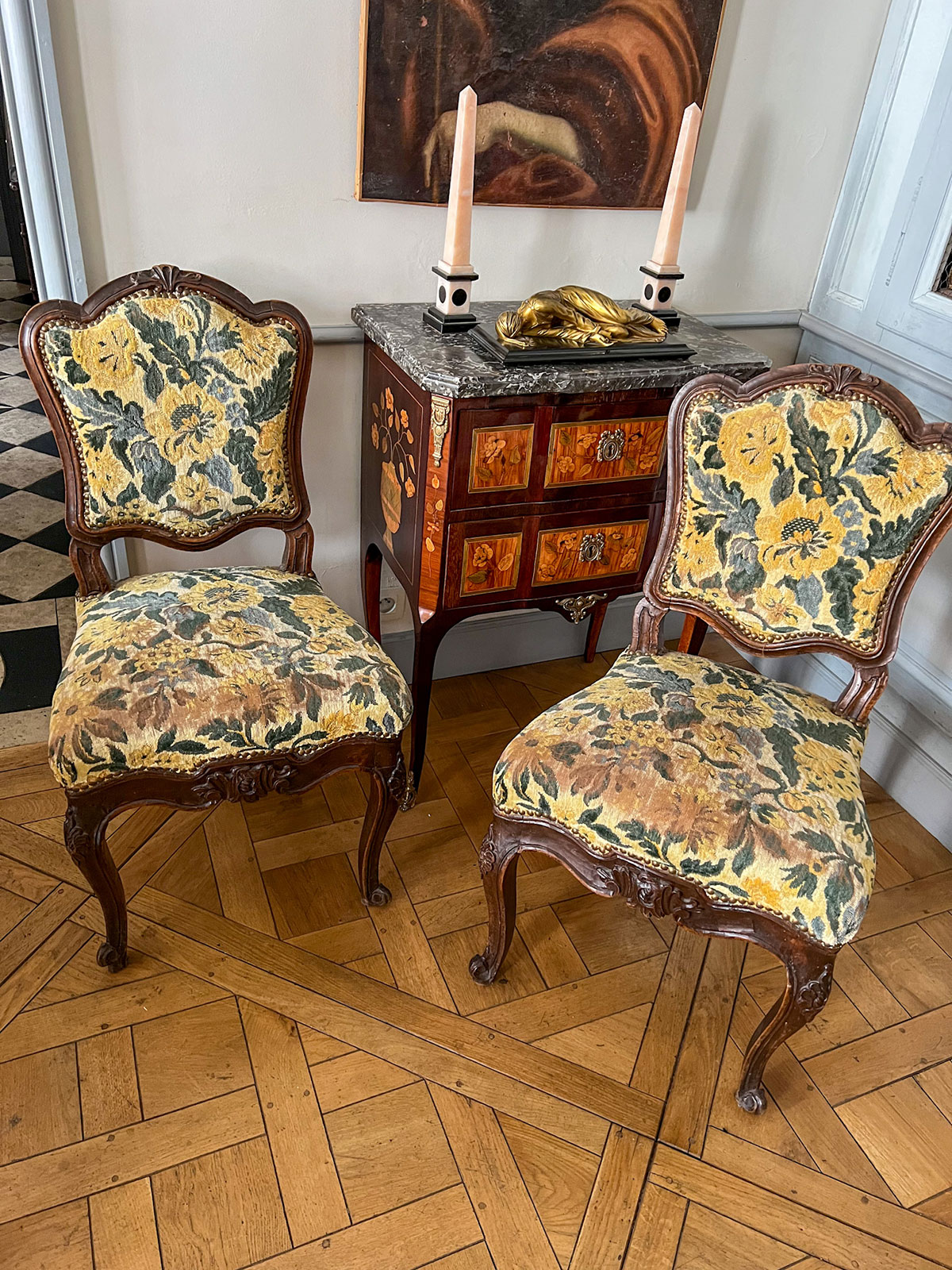 Belle paire de chaises italiennes d'époque XVIIIème