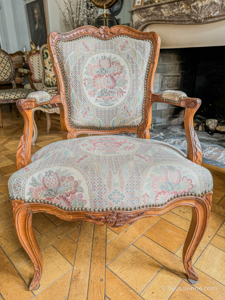 Fauteuil cabriolet Louis XV