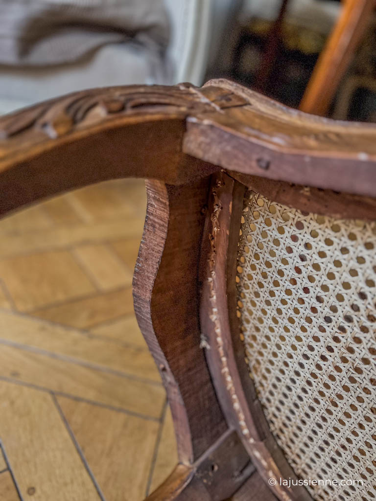 Paire de cabriolets Louis XV à fond de canne