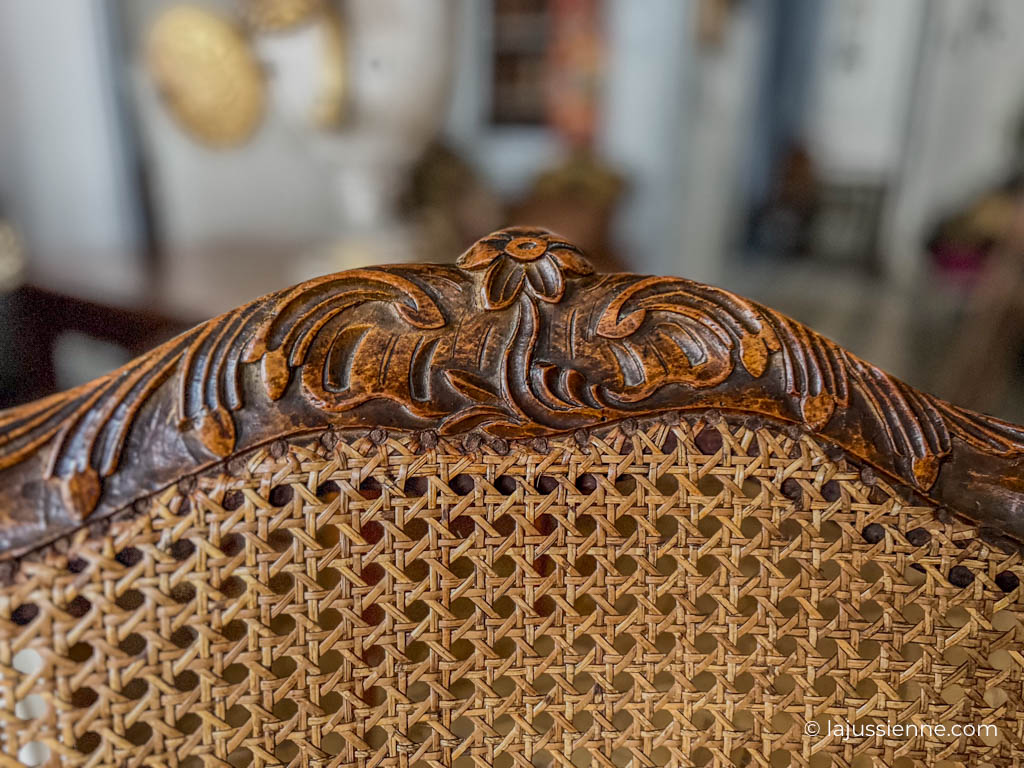 Paire de fauteuils Louis XV cannés d'époque XVIIIème