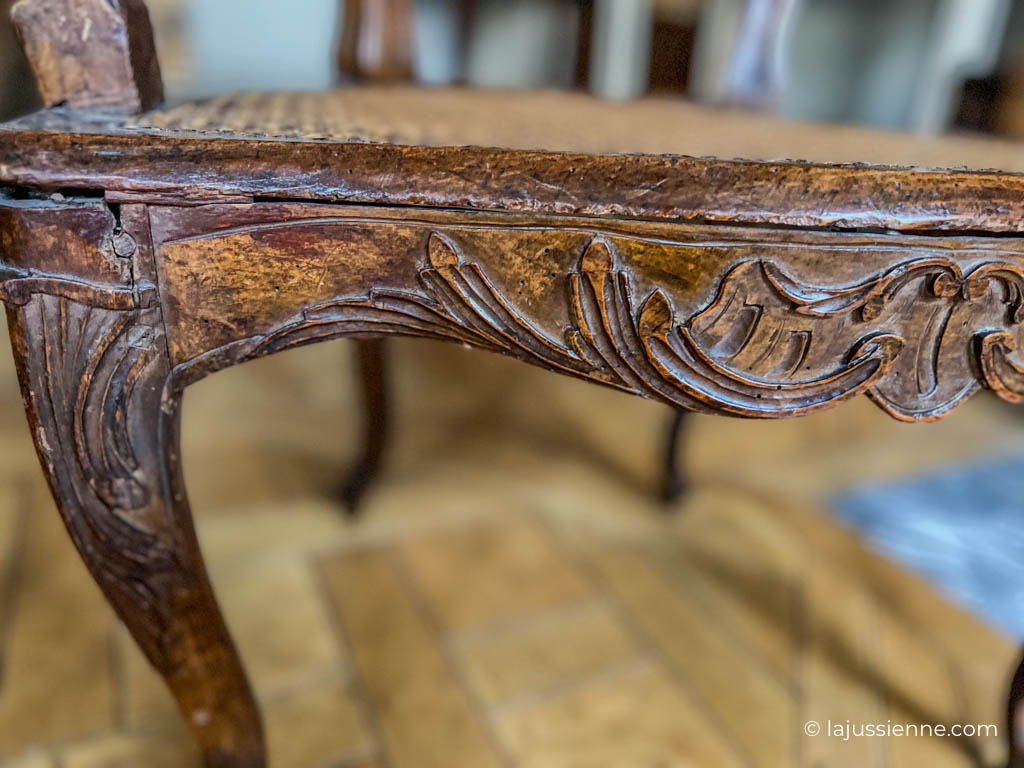 Paire de fauteuils Louis XV cannés d'époque XVIIIème