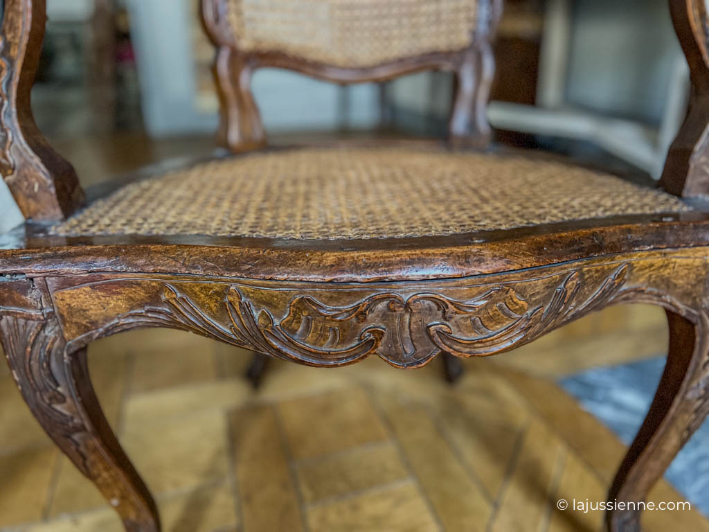 Paire de fauteuils Louis XV cannés d'époque XVIIIème