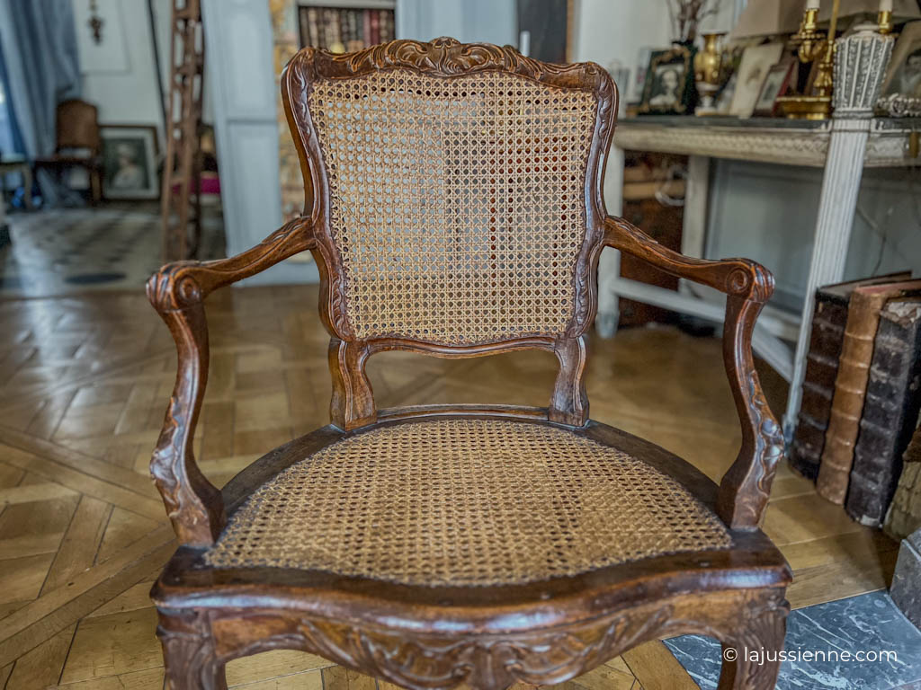 Paire de fauteuils Louis XV cannés d'époque XVIIIème